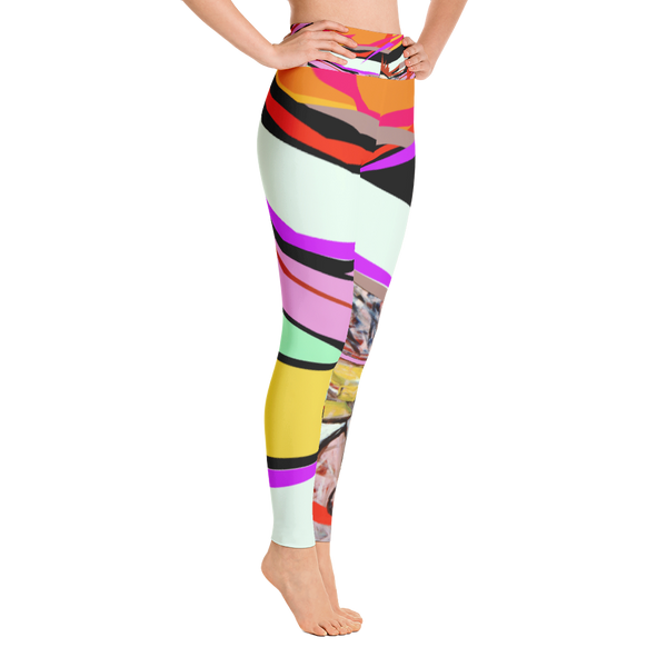 On the Tan Hat Yoga Mat - Hinneline Leggings